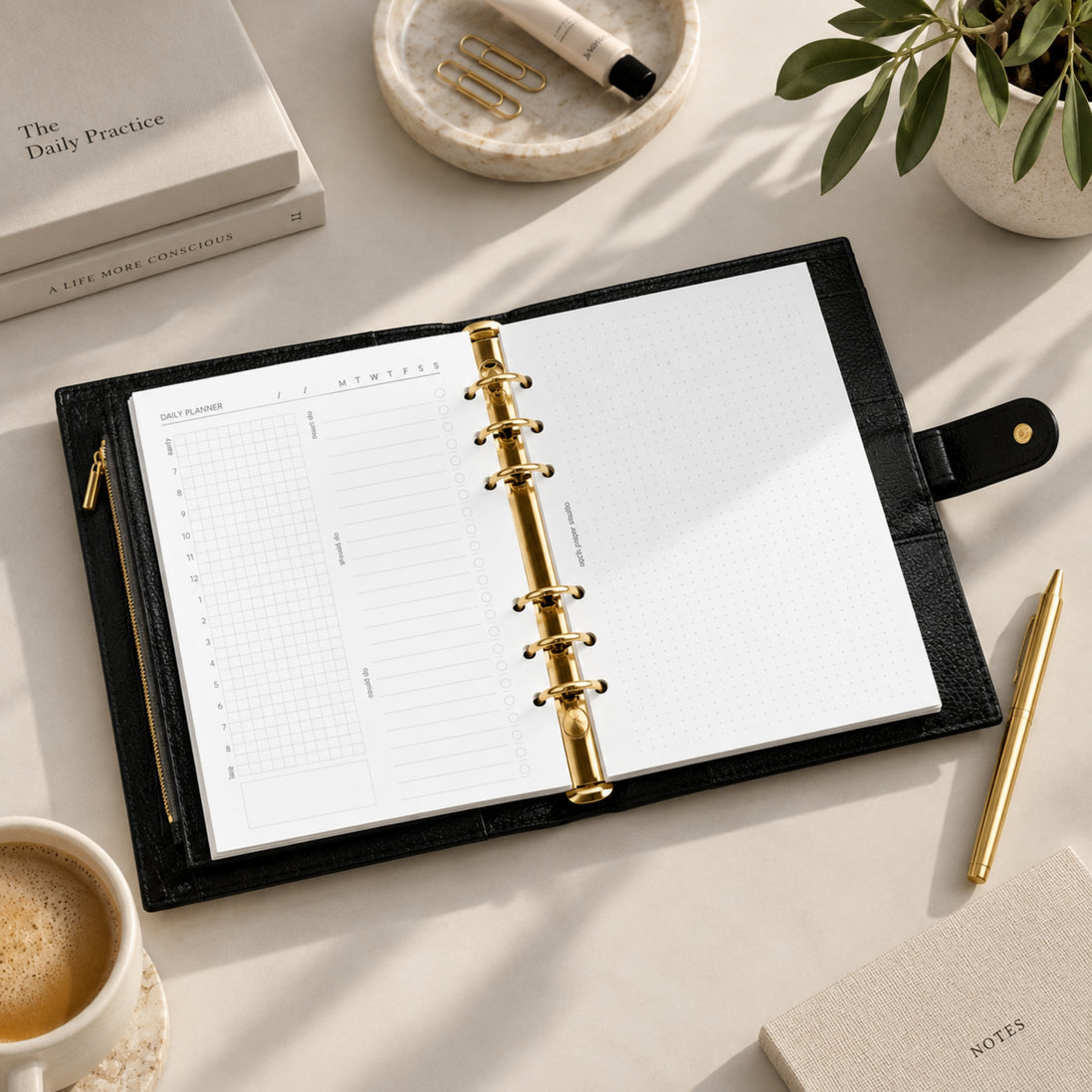 Signature A5 Binder 6-Ring Planner Cover | Black